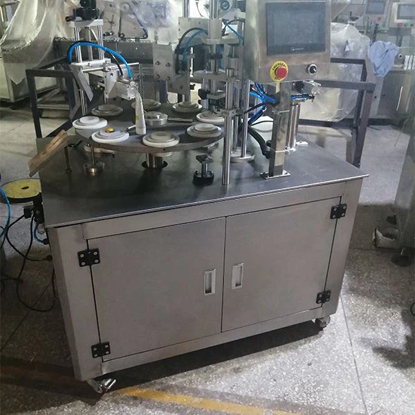 Hose Filling And Sealing Machine