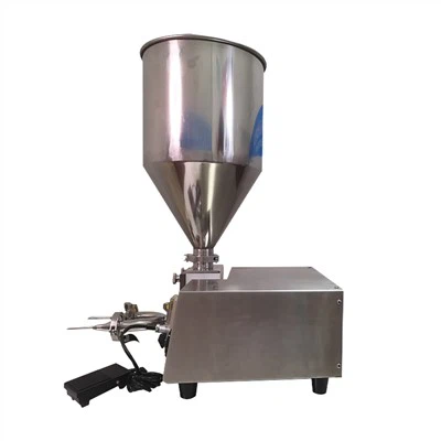 Stroj za ubrizgavanje vrhnja