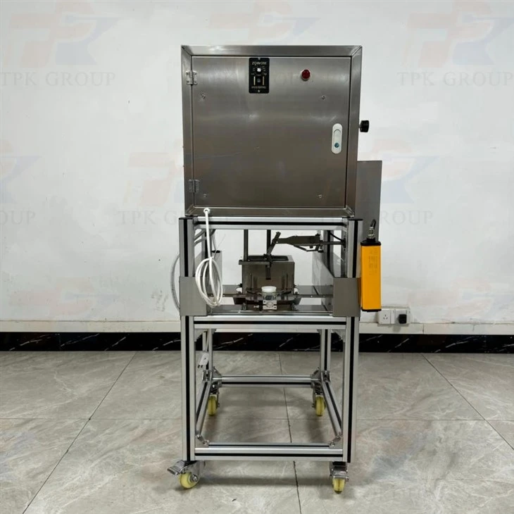 Apple Peeling Coring And Slicing Machine high quality