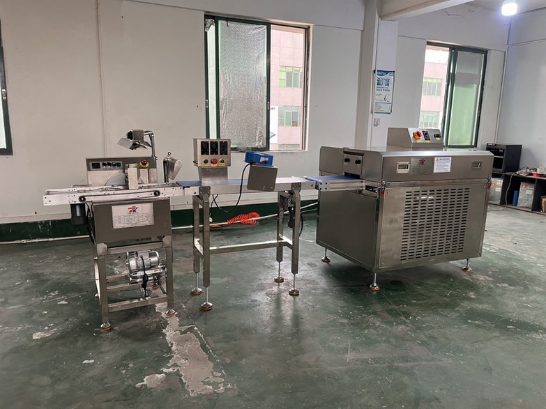 cooling tunnel for chocolate coating line 7 cooling tunnel for chocolate coating line 7